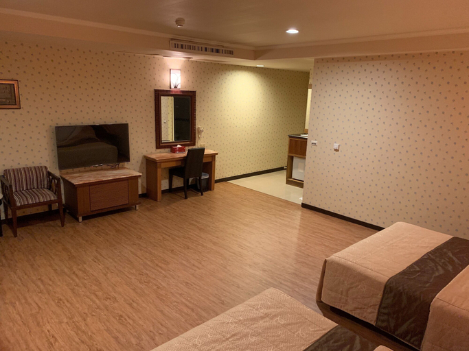 Others 5, Tong Jei Kong Motel, Pingtung