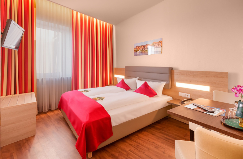 Bedroom 4, Hotel National, Bamberg