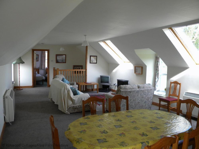Bedroom 2, Kirkwood Holiday Cottages, Dumfries and Galloway