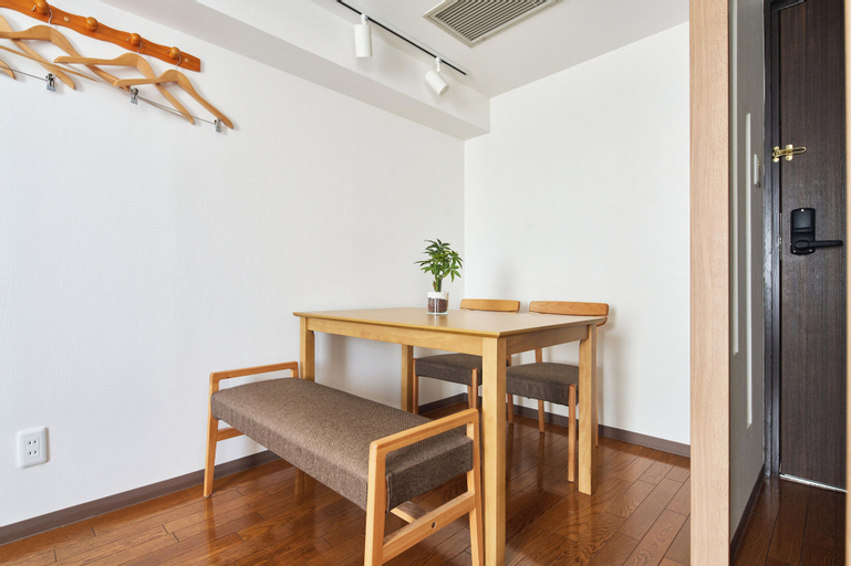 Dining Room 10