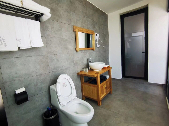 Bathroom 4, Tujia folk houses, Zhangjiajie