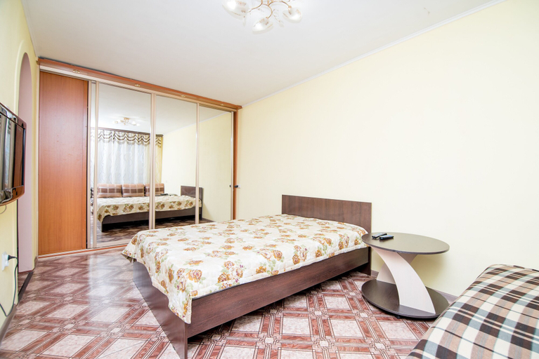 Bedroom 1, Apartment on Bestuzheva 23, Vladivostok gorsovet