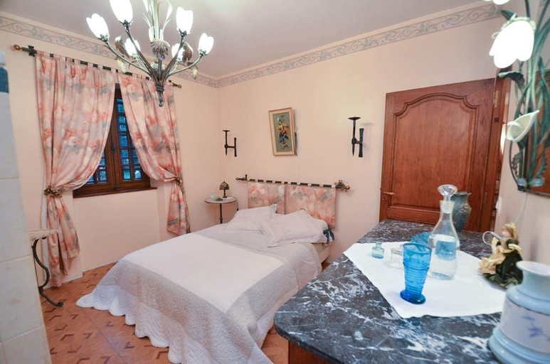 Bedroom 4, La Forge de la Coudraie, Ille-et-Vilaine