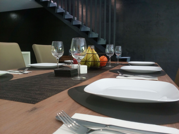 Food & Drinks 5, East 34, Ballarat - Central