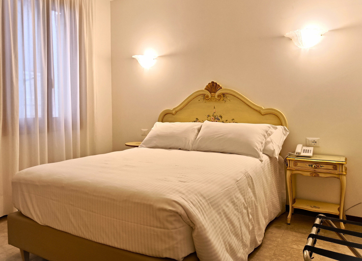 Bedroom 4, Hotel Guerrini, Venezia