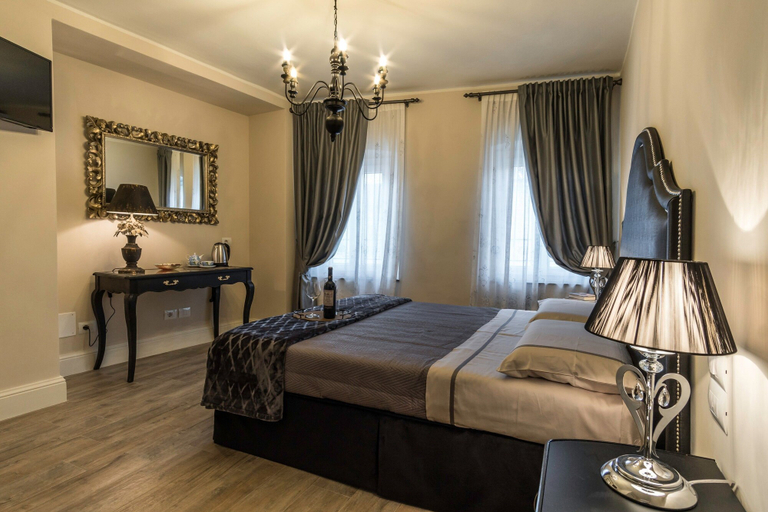 Bedroom 2, Pistoia Luxury Suite, Pistoia