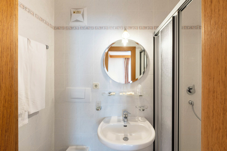 Bathroom 4, Hotel Ristorante Walter, Bolzano