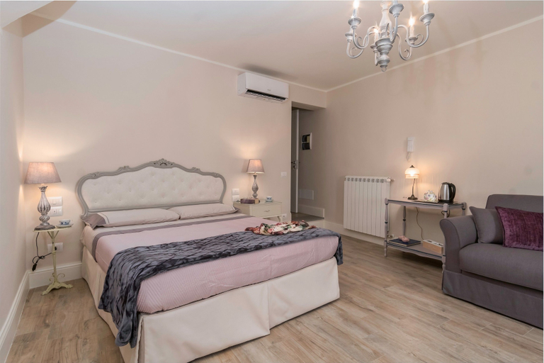 Bedroom 3, Pistoia Luxury Suite, Pistoia