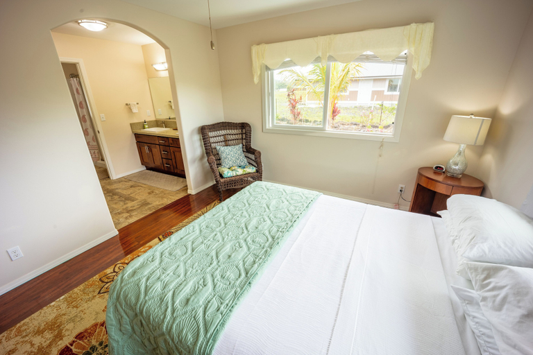 Bedroom 2, The Blissful Orchard, Hawaii