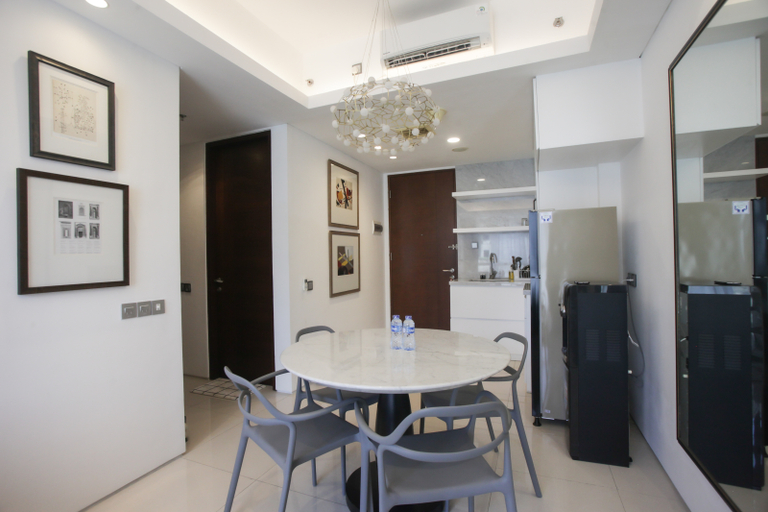 Premium 2BR Apartment near Marvell City Mall at The Linden By Travelio - Others