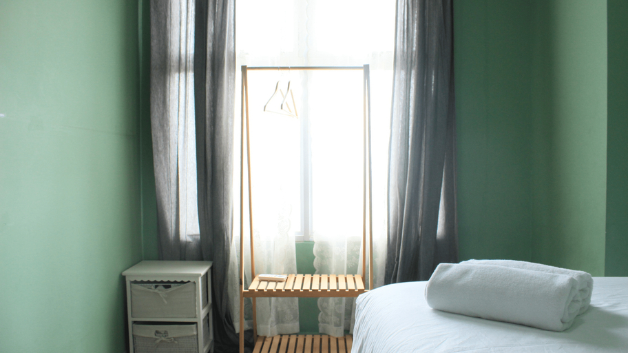 Bedroom 13