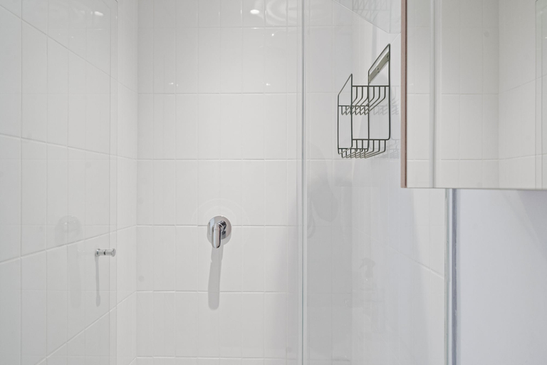 Bathroom 4, Six on N 302, City of Cape Town