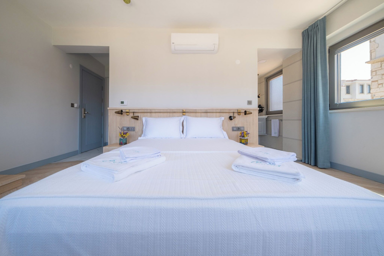 Bedroom 2, La Luz Bozcaada, Bozcaada