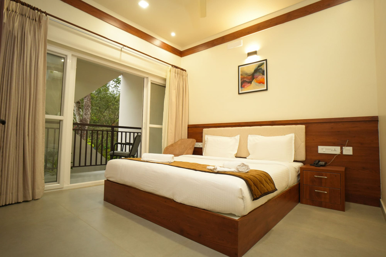 Bedroom 3, Royalton Residency, Kottayam