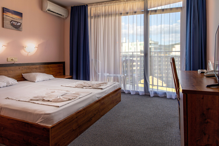 Bedroom 3, MPM Hotel Condor - All Inclusive Light, Nesebar