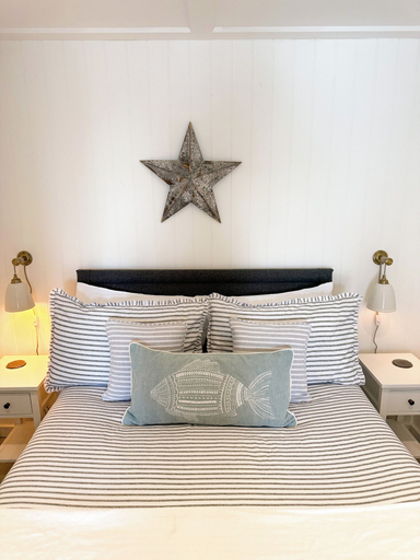 Bedroom 2, Seaside Cabin Retreat in Hayling Island, Portsmouth