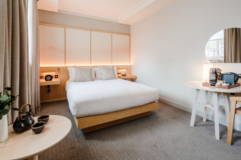Bedroom 3, The Prince Akatoki London, London
