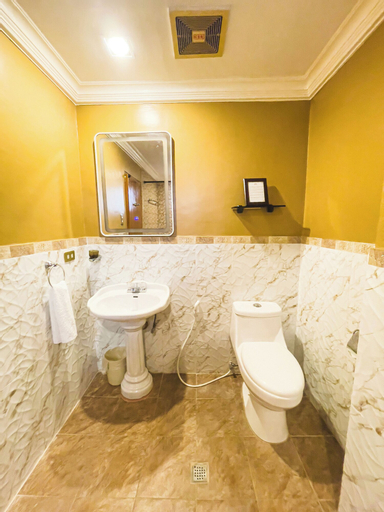 Bathroom 3