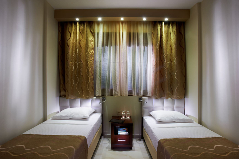 Bedroom 4, 4-You Family 2, Central Macedonia
