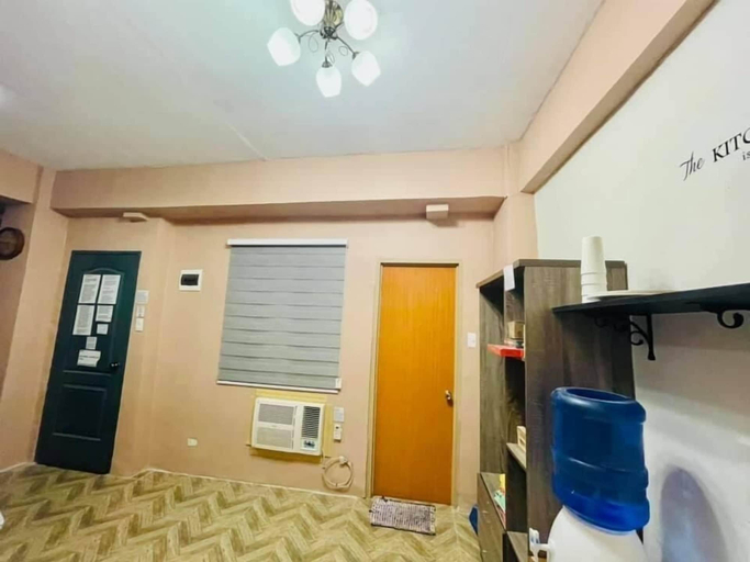 Bathroom 3, 83 F. Bautista St, Quezon City