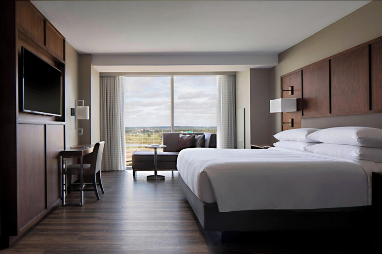 Bedroom 24