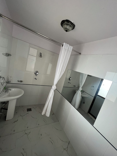 Bathroom 4, Ratna Giri Resort, Bagmati