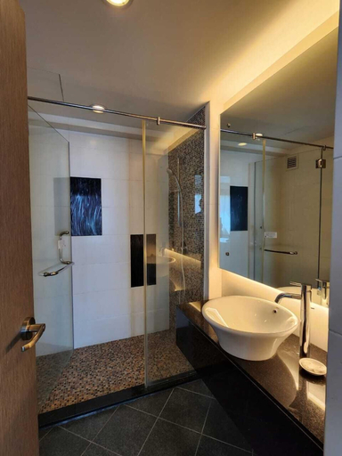 Bathroom 3, Hotel Capital, Kota Kinabalu