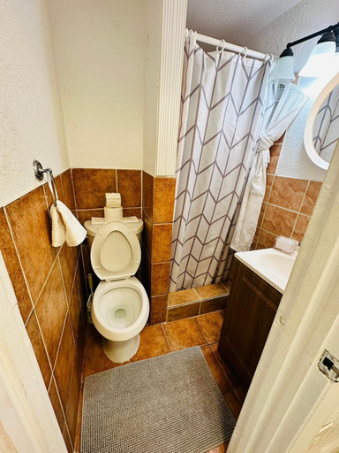Bathroom 3, 3801 Indian Creek Dr, Miami-Dade