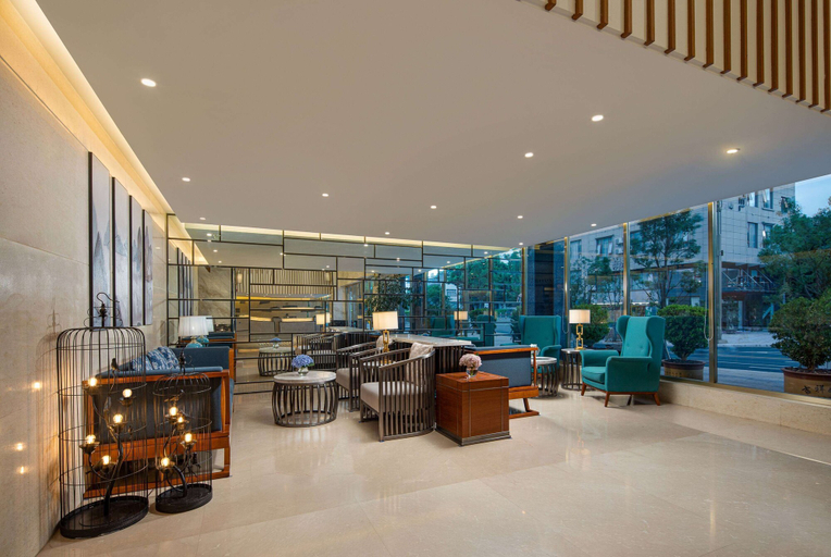 Food & Drinks 5, Days Inn By Wyndham Dali Erhai Park, Dali Bai