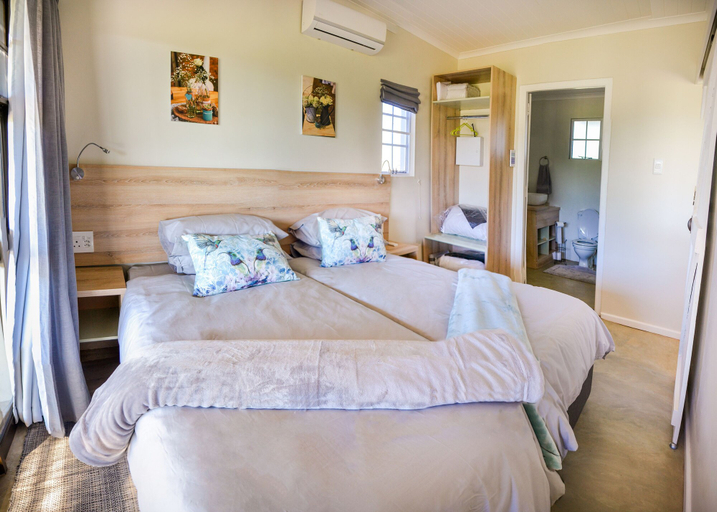 Bedroom 2, Addo Park Vista Cottages, Cacadu