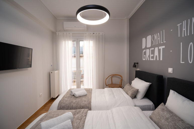 Bedroom 3, Deluxe 4 Bedrooms Apartment in Athens Center, Attica