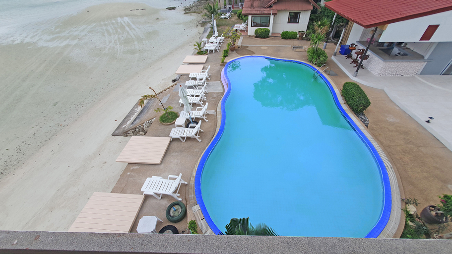 Swimming Pool 7