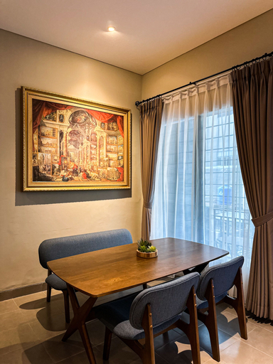 Dining Room 29