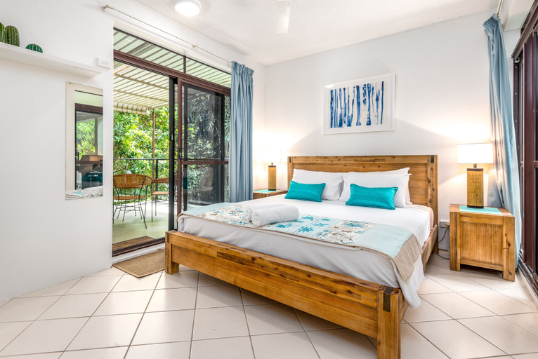Bedroom 2, Tranquility Chill at Palm Cove, Cairns
