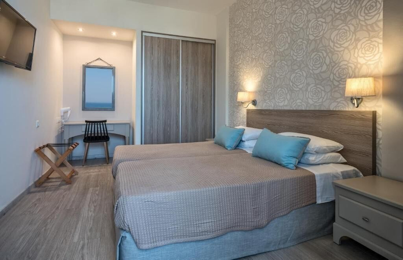 Bedroom 2, Icarus Suite Apartments, Crete