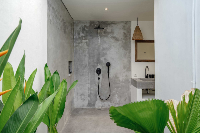 Bathroom 3, Villa Ruta I, Tabanan