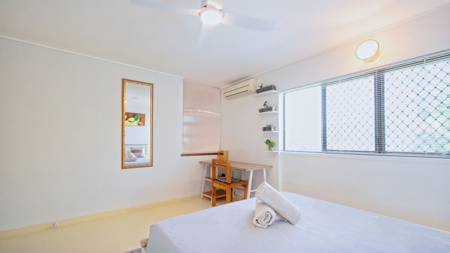 Bedroom 2, Entertainer on Martyn, Cairns