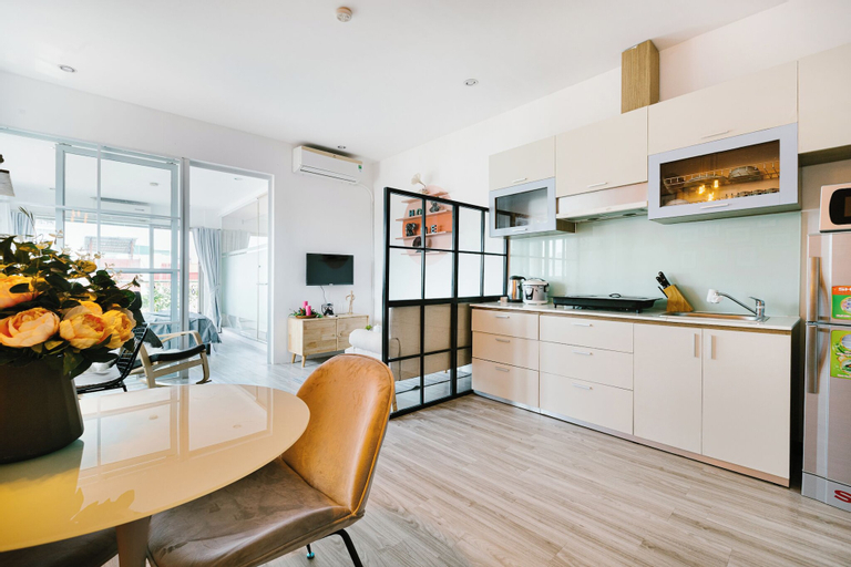 Dining Room 5