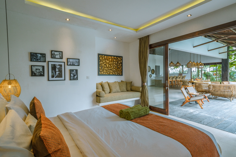 Bedroom 12