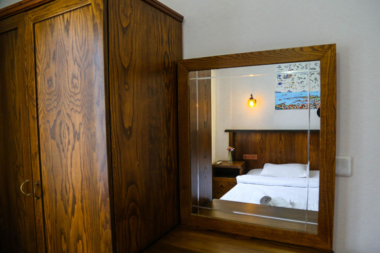 Bedroom 3, Destina Suit Hotel, Bozcaada