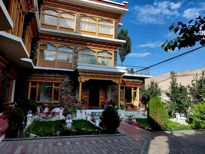Exterior & Views 1, Hotel Jeevanam Villa, Leh