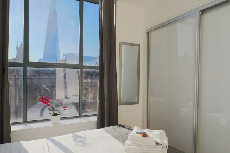 Bedroom 3, Urban Stay Shard View Apartments, London