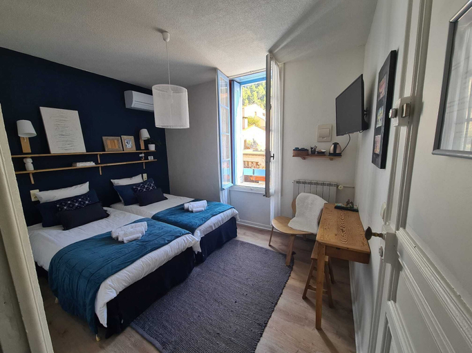 Bedroom 4, L'Abri Sous Roche - Chambres d'hôtes, Pyrénées-Orientales