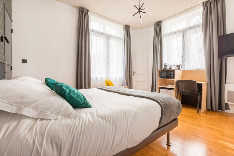 Bedroom 4, Au Chat Qui Dort Lille - Villa Gounod, Nord