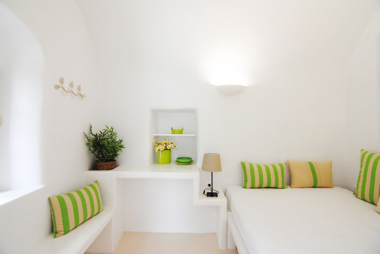 Bedroom 5, White Grape Suites, South Aegean