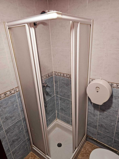 Bathroom 5, Arc House Granada, Granada