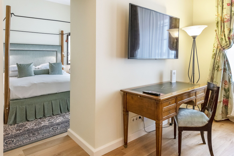 Bedroom 3, Stikliai Hotel - Relais & Châteaux, Vilniaus