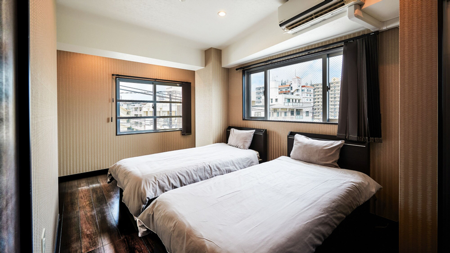 Bedroom 18