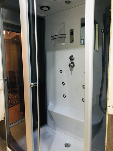 Bathroom 3, Icheri Sheher Hotel, Baku
