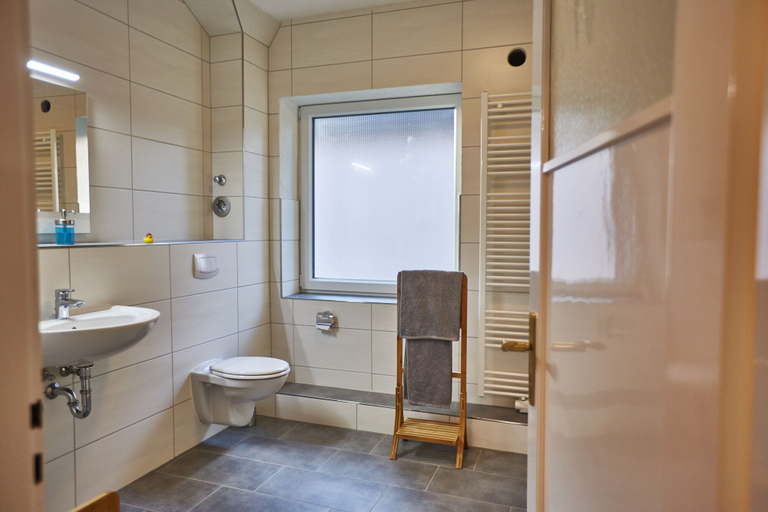Bathroom 4, Apartments Goslar, Goslar